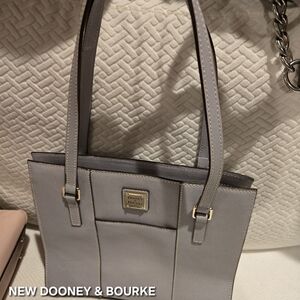 Dooney & Bourke Elegant Gray Tote